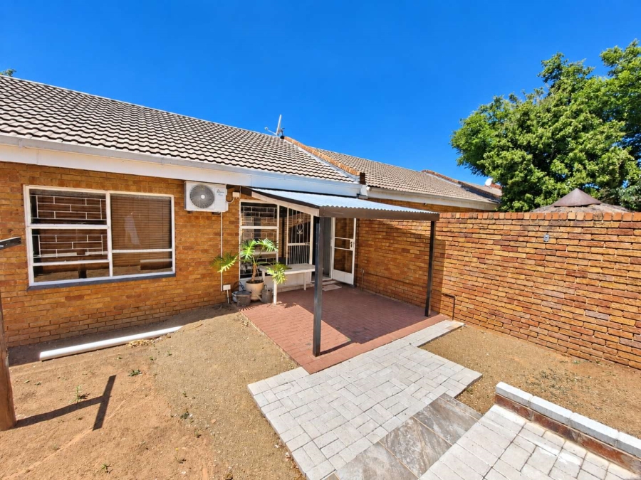 2 Bedroom Property for Sale in Navalsig Free State